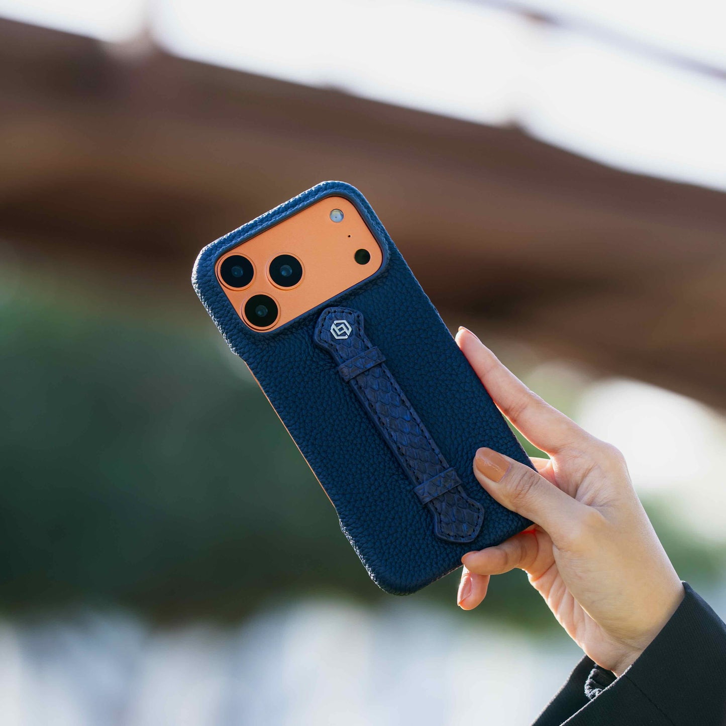 Deep Blue togo with python middle strap Blue - iPhone 17 pro max