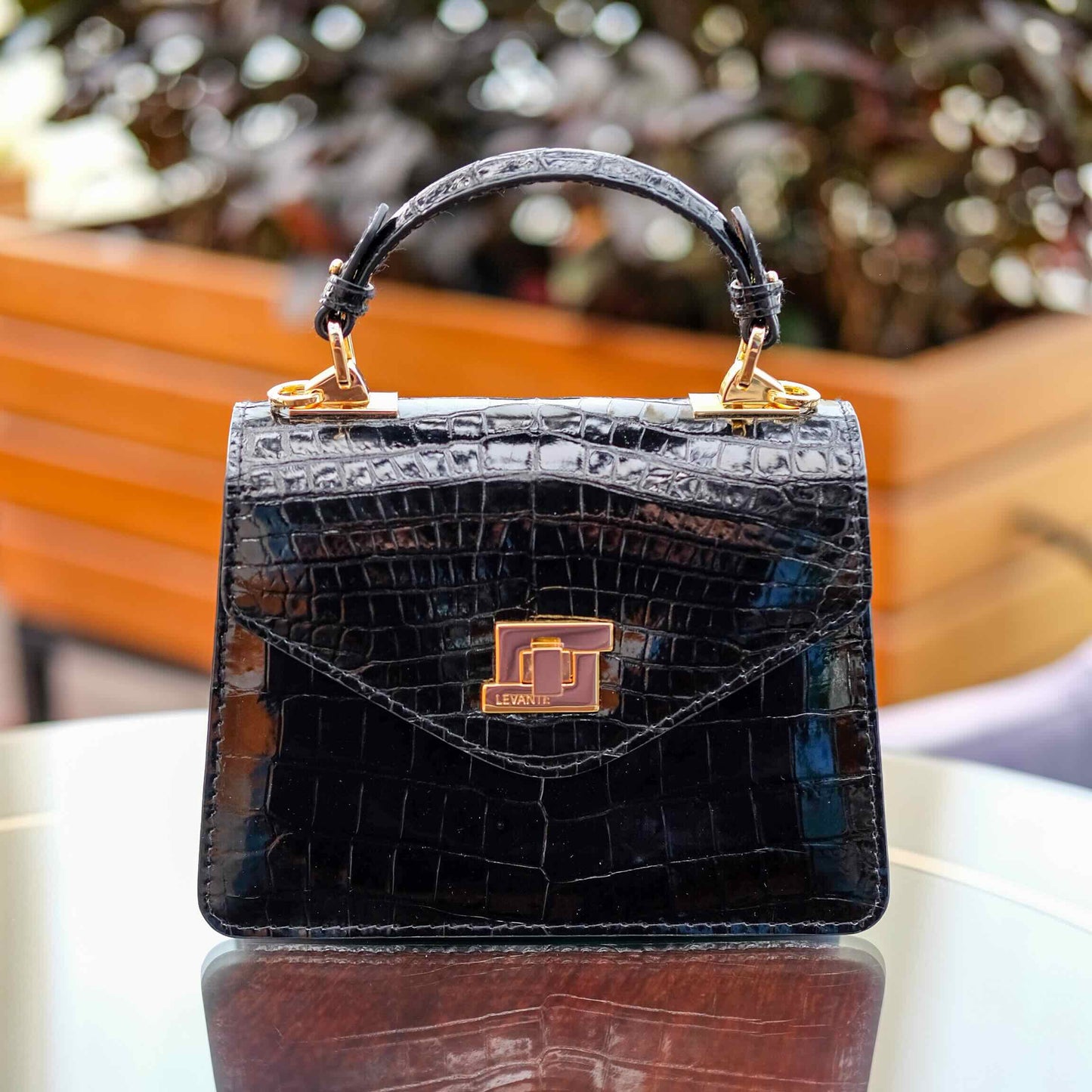 Black - Classic Crocodile (2 Pieces Left)