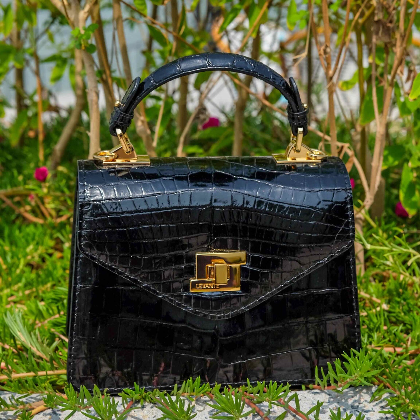 Black - Classic Crocodile (2 Pieces Left)