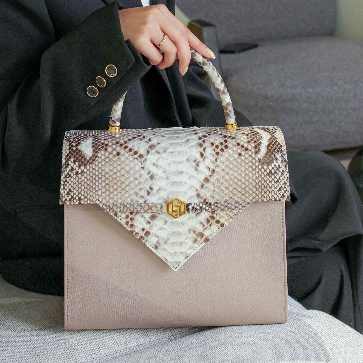 Natural w/ cream combo - Medium Bag Python with Cream Cow Leather