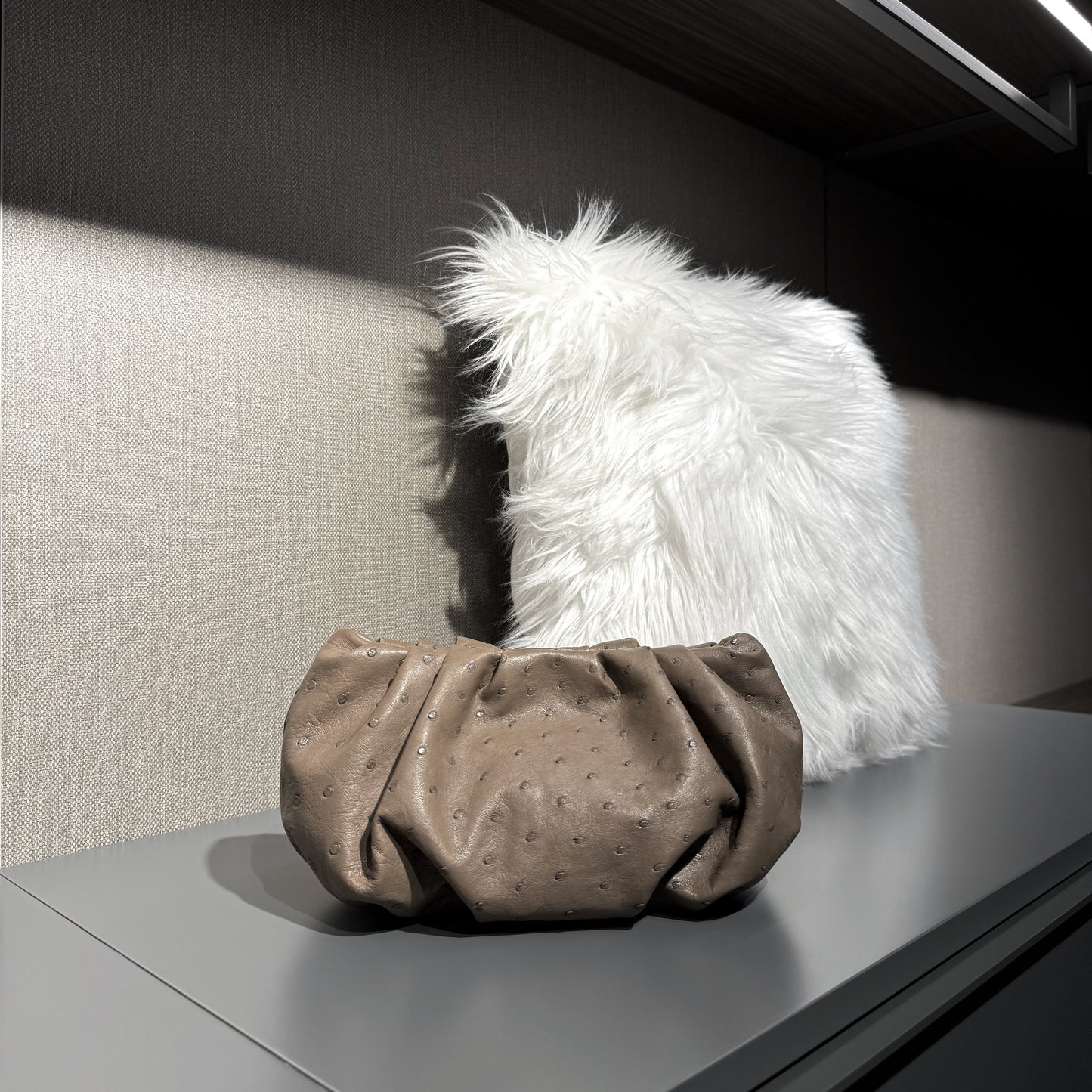 Taupe - Pouch Ostrich