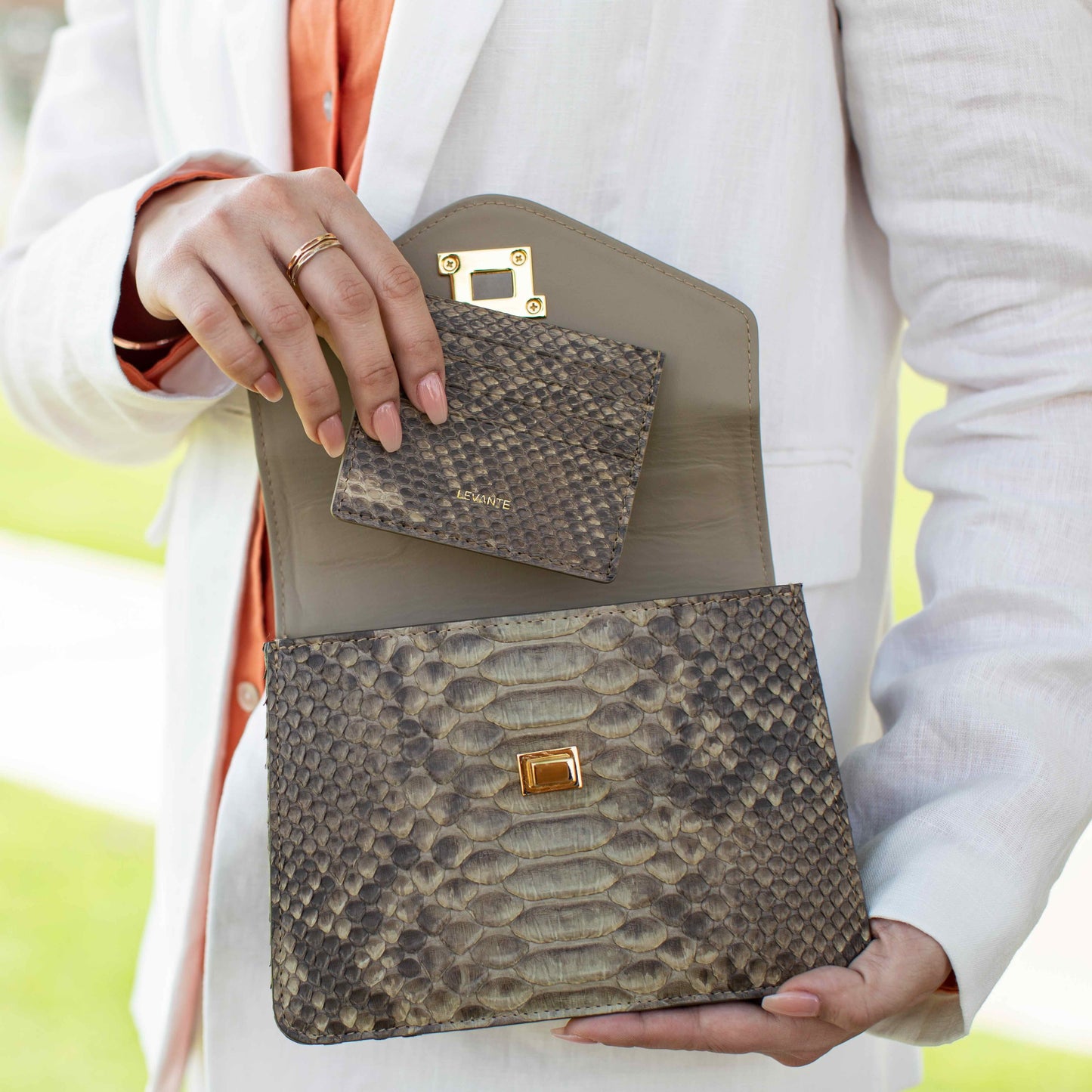 Gray Matt - Card Holder Python